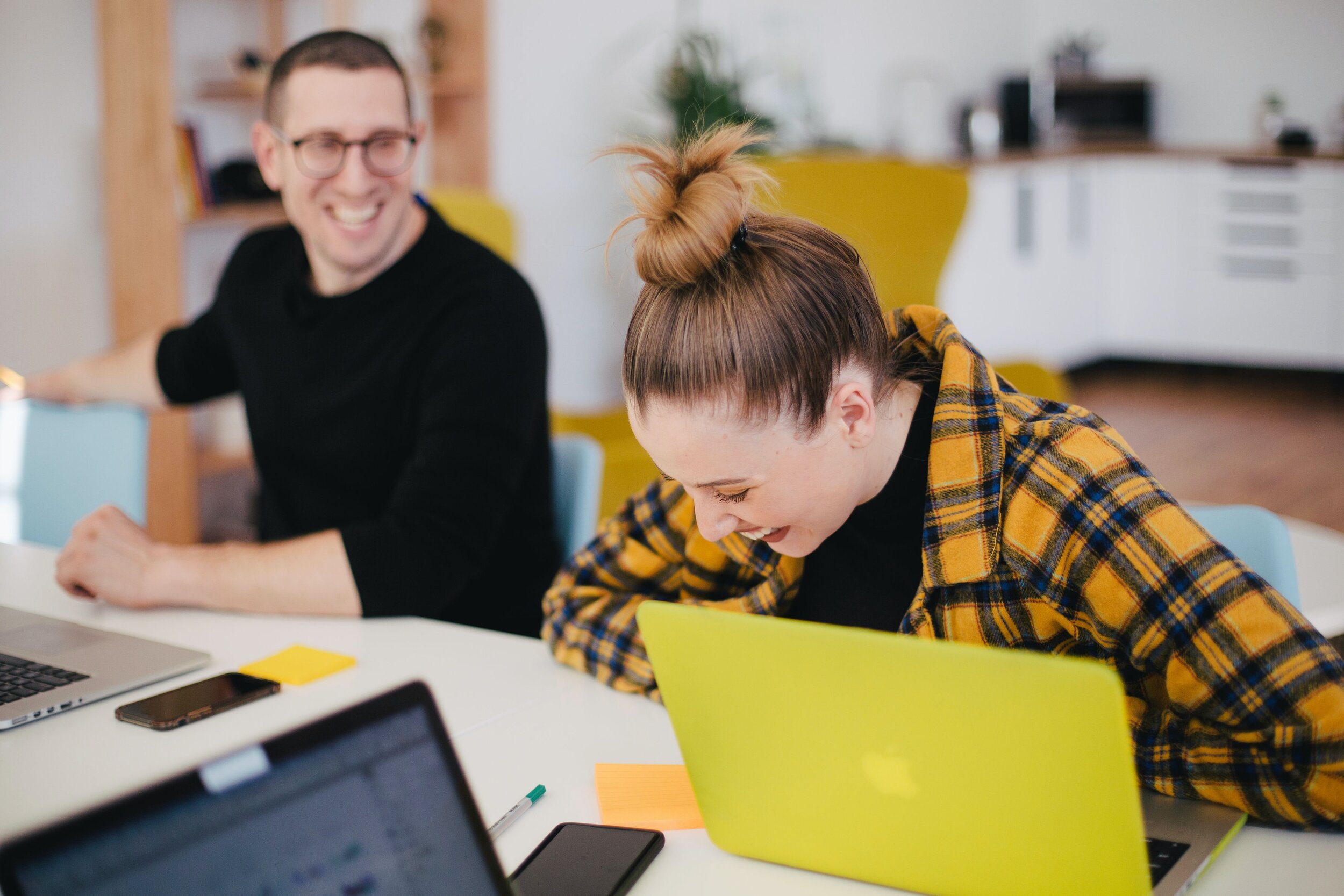 HOW TO SET BOUNDARIES IN THE OFFICE